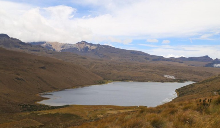 SOS por el Parque Natural de los Nevados ¡Agoniza  la Laguna del Otún!