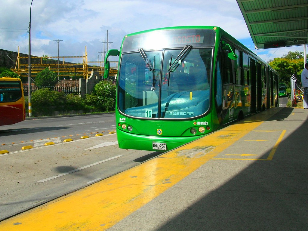 Transporte público Metropolitano: rumbo fijo a la quiebra