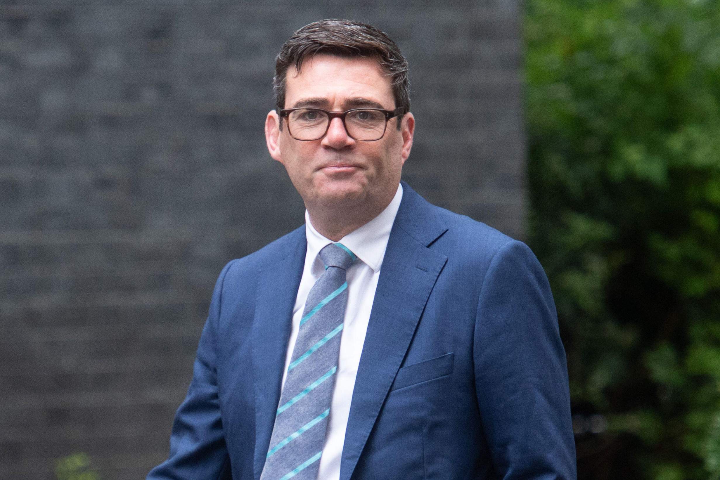 Crisis política en Reino Unido: Keir Starmer renuncia como primer ministro y abre una nueva etapa en Downing Street